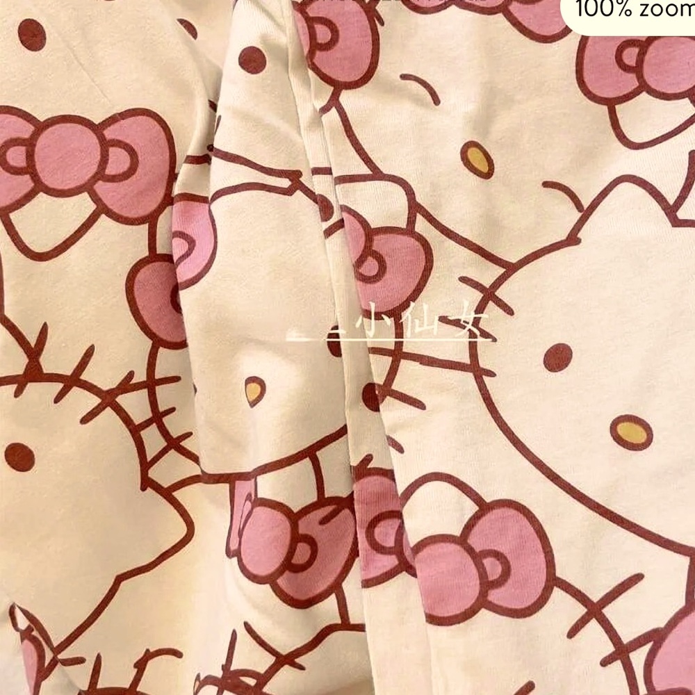 Hello Kitty Pajama Set - Picture 3 of 4